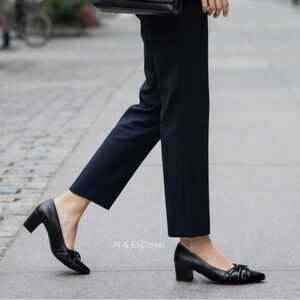 Easy Street Millie Black Pumps Size 10 Medium Low Block Heel with Patent Toe NWB